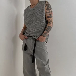 débardeur homme crochet gris - autre angle